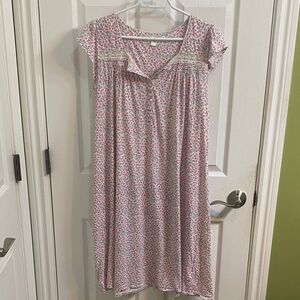 Eileen West Pink Floral Cotton Nightgown Ballet Cap Sleeve Women’s Size Small